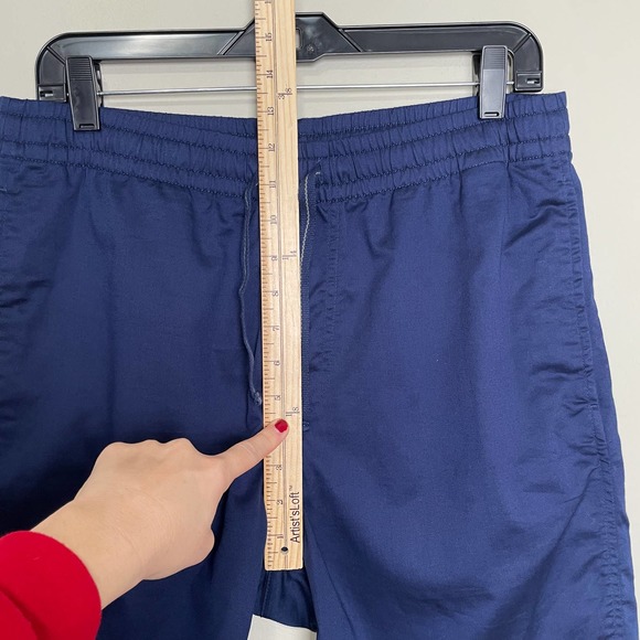 Uniqlo Pull On Chino Shorts Elastic Waist Pockets Navy M 30-33 in - Picture 8 of 8